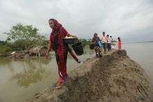 Bangladesh seeks urgent action for protection of climate migrants