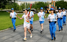火炬手说大运：在平凡的岗位上，也要像火炬一样发光发热