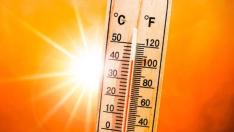 Medical experts ring alarm bells over hot weather