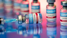 Findings on COVID vaccine side effects: Local authorities in the dark