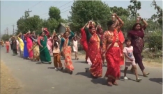 बेसहारा बालबालिकालाई पढाउन महायज्ञ