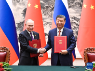  弘扬和平共处五项原则，成为新型国际关系典范，中俄元首会晤吸引全球目光