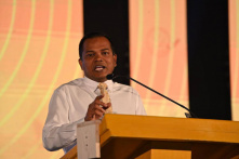 Addu Mayor confident of garment factory's success
