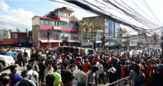 तारकेश्वरबाट माछापोखरी आउँदै गरेको बस दुर्घटना, २० जना घाइते