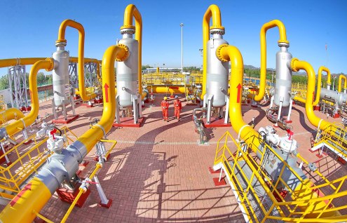 Xi sends congratulatory message to 8th China-Russia Energy Business Forum